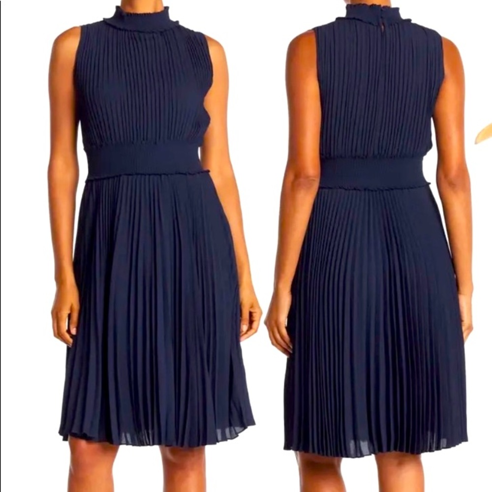 Nanette Lepore navy pleated dress NWT Size 6